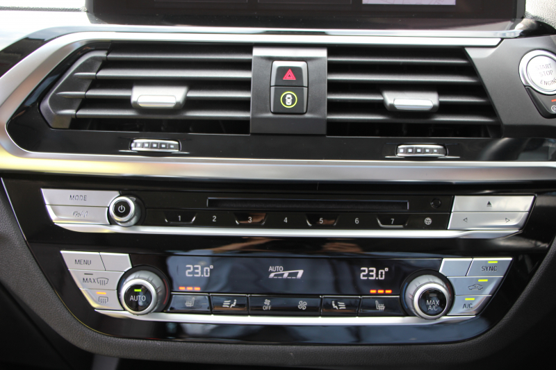 BMW X3 Xdrive20d Xﾗｲﾝ 真珠色 1ｵｰﾅ 全席ﾋｰﾀｰ茶革 HUD 追従ACC ｽﾃｱﾘﾝｸﾞｻﾎﾟｰﾄ 液晶ﾒｰﾀｰ ﾀｯﾁ画面対応HDDﾅﾋﾞTV LEDﾍｯﾄﾞﾗｲﾄ ｵｰﾄﾊｲﾋﾞｰﾑ 360度ｶﾒﾗ 電動ﾄﾗﾝｸ 衝突軽減ﾌﾞﾚｰｷ 車線逸脱警告 歩行者警告 2年保証