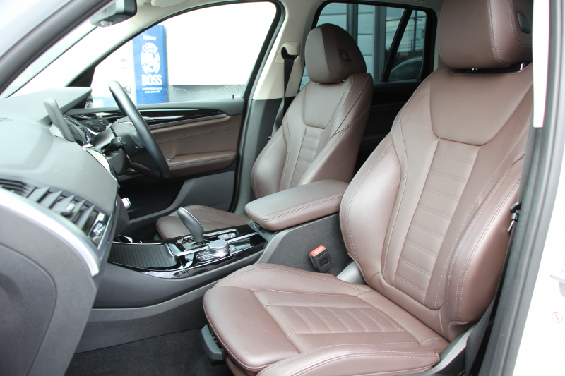 BMW X3 Xdrive20d Xﾗｲﾝ 真珠色 1ｵｰﾅ 全席ﾋｰﾀｰ茶革 HUD 追従ACC ｽﾃｱﾘﾝｸﾞｻﾎﾟｰﾄ 液晶ﾒｰﾀｰ ﾀｯﾁ画面対応HDDﾅﾋﾞTV LEDﾍｯﾄﾞﾗｲﾄ ｵｰﾄﾊｲﾋﾞｰﾑ 360度ｶﾒﾗ 電動ﾄﾗﾝｸ 衝突軽減ﾌﾞﾚｰｷ 車線逸脱警告 歩行者警告 2年保証