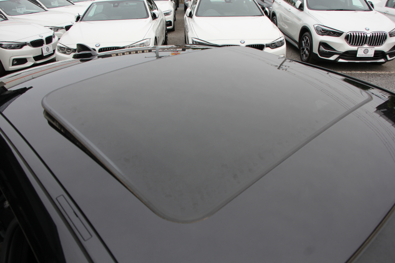 BMW 3シリーズ 320i Mｽﾎﾟｰﾂ ﾃﾞﾋﾞｭｰ&ｺﾝﾌｫｰﾄP ｻﾝﾙｰﾌ ﾋｰﾀｰ黒革 専用ﾌﾞﾙｰｽﾃｯﾁ 19AW 追従ACC ｽﾃｱﾘﾝｸﾞｻﾎﾟｰﾄ LEDﾍｯﾄﾞﾗｲﾄ ｵｰﾄﾊｲﾋﾞｰﾑ 電動ﾄﾗﾝｸ ｱｯﾌﾟﾙｶｰﾌﾟﾚｲ ﾀｯﾁ画面HDDﾅﾋﾞﾜｲﾔﾚｽ充電 Hi-fiｽﾋﾟｰｶｰ Pｱｼｽﾄ 専用ｴｱﾛ 2年保証