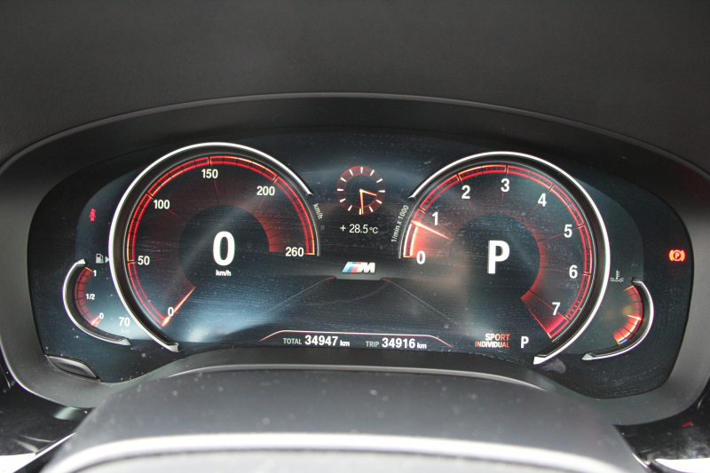 BMW 5シリーズ 530i Mｽﾎﾟｰﾂ ｲﾉﾍﾞｰｼｮﾝP 1ｵｰﾅ 高出力 252馬力 全席ﾋｰﾀｰ黒革 HUD ﾃﾞｨｽﾌﾟﾚｲｷｰ ﾘﾓｰﾄﾊﾟｰｷﾝｸﾞ追従ACC ｽﾃｱﾘﾝｸﾞｻﾎﾟｰﾄ LEDﾍｯﾄﾞﾗｲﾄ ｵｰﾄﾊｲﾋﾞｰﾑ ﾀｯﾁ画面HDDﾅﾋﾞTV ｼﾞｪｽﾁｬｰC 360度ｶﾒﾗ Pｱｼｽﾄﾌﾟﾗｽ 電動ﾄﾗﾝｸ 2年保証