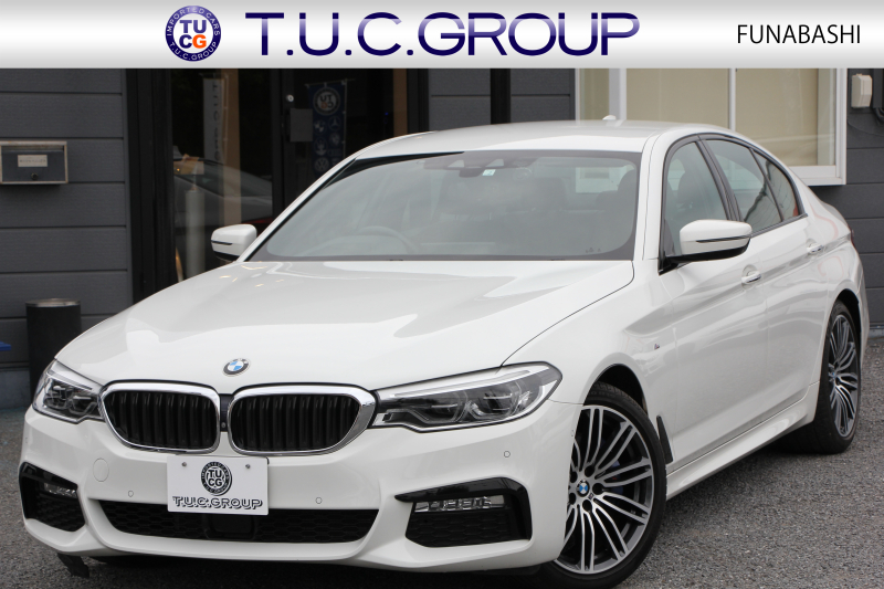 BMW 5シリーズ 530i Mｽﾎﾟｰﾂ ｲﾉﾍﾞｰｼｮﾝP 1ｵｰﾅ 高出力 252馬力 全席ﾋｰﾀｰ黒革 HUD ﾃﾞｨｽﾌﾟﾚｲｷｰ ﾘﾓｰﾄﾊﾟｰｷﾝｸﾞ追従ACC ｽﾃｱﾘﾝｸﾞｻﾎﾟｰﾄ LEDﾍｯﾄﾞﾗｲﾄ ｵｰﾄﾊｲﾋﾞｰﾑ ﾀｯﾁ画面HDDﾅﾋﾞTV ｼﾞｪｽﾁｬｰC 360度ｶﾒﾗ Pｱｼｽﾄﾌﾟﾗｽ 電動ﾄﾗﾝｸ 2年保証