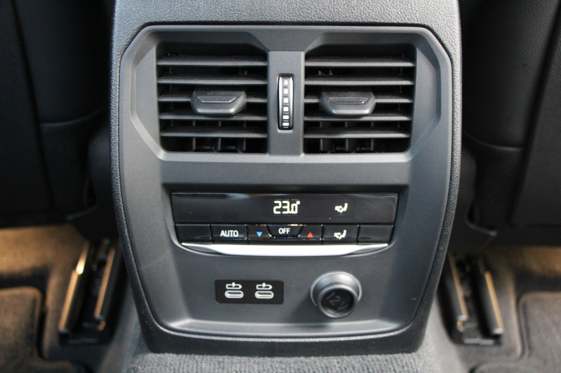 BMW 3シリーズ M340i Xdrive ｲﾉﾍﾞｰｼｮﾝP 4WD 直6ﾀｰﾎﾞ387馬力 ﾋｰﾀｰ黒革 ﾚｰｻﾞｰﾗｲﾄ HUD ｼﾞｪｽﾁｬｰC ﾊｰﾏﾝｶｰﾄﾞﾝｻﾗｳﾝﾄﾞｱﾀﾞﾌﾟﾃｨﾌﾞMｻｽ 専用ﾃﾞﾌ 19AW Mｽﾎﾟｰﾂﾌﾞﾚｰｷ BMWﾗｲﾌﾞｺｯｸﾋﾟｯﾄﾞﾊﾟｰｷﾝｸﾞｱｼｽﾄﾌﾟﾗｽ 360度ｶﾒﾗ 2年保証