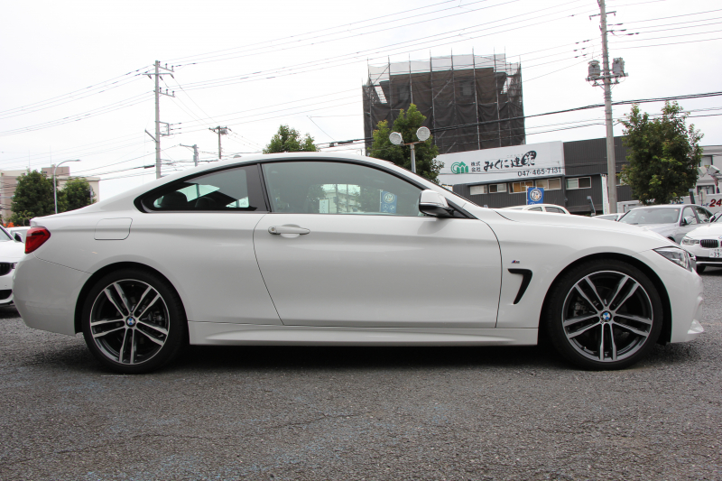 BMW 4シリーズ 420i ｸｰﾍﾟMｽﾎﾟｰﾂ LCI後期 ﾌｪｲｽﾘﾌﾄ後 追従ACC LEDﾍｯﾄﾞﾗｲﾄ&ﾃｰﾙ&ﾌｫｸﾞｵﾌﾟｼｮﾝ19AW HDDﾅﾋﾞTV Bｶﾒﾗ ｽﾏｰﾄｷｰ 液晶ﾒｰﾀｰ 衝突軽減ﾌﾞﾚｰｷ 車線逸脱警告 歩行者警告 専用ｴｱﾛ ﾊﾟﾄﾞﾙｼﾌﾄ 2年保証