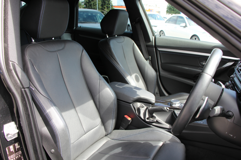 BMW 3シリーズ 320d Xdrive ｸﾞﾗﾝﾂｰﾘｽﾓ Mｽﾎﾟｰﾂ 後期 新ｴﾝｼﾞﾝ 4WD ﾋｰﾀｰ黒革 LEDﾍｯﾄﾞﾗｲﾄ&ﾃｰﾙ 追従ACC ﾚｰﾝﾁｪﾝｼﾞ警告 衝突軽減ﾌﾞﾚｰｷ 車線逸脱警告 歩行者警告 TOPﾋﾞｭｰ&ｻｲﾄﾞﾋﾞｭｰｶﾒﾗ ﾀｯﾁ画面HDDﾅﾋﾞ電動ﾄﾗﾝｸ 19AW 2年保証