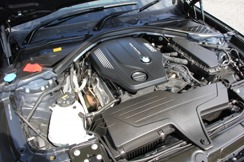 BMW 3シリーズ 320d Xdrive ｸﾞﾗﾝﾂｰﾘｽﾓ Mｽﾎﾟｰﾂ 後期 新ｴﾝｼﾞﾝ 4WD ﾋｰﾀｰ黒革 LEDﾍｯﾄﾞﾗｲﾄ&ﾃｰﾙ 追従ACC ﾚｰﾝﾁｪﾝｼﾞ警告 衝突軽減ﾌﾞﾚｰｷ 車線逸脱警告 歩行者警告 TOPﾋﾞｭｰ&ｻｲﾄﾞﾋﾞｭｰｶﾒﾗ ﾀｯﾁ画面HDDﾅﾋﾞ電動ﾄﾗﾝｸ 19AW 2年保証