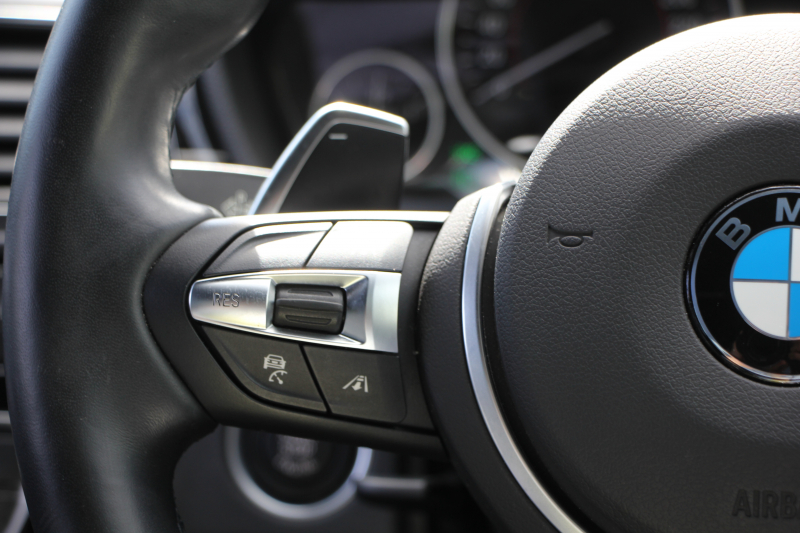 BMW 3シリーズ 320d Xdrive ｸﾞﾗﾝﾂｰﾘｽﾓ Mｽﾎﾟｰﾂ 後期 新ｴﾝｼﾞﾝ 4WD ﾋｰﾀｰ黒革 LEDﾍｯﾄﾞﾗｲﾄ&ﾃｰﾙ 追従ACC ﾚｰﾝﾁｪﾝｼﾞ警告 衝突軽減ﾌﾞﾚｰｷ 車線逸脱警告 歩行者警告 TOPﾋﾞｭｰ&ｻｲﾄﾞﾋﾞｭｰｶﾒﾗ ﾀｯﾁ画面HDDﾅﾋﾞ電動ﾄﾗﾝｸ 19AW 2年保証