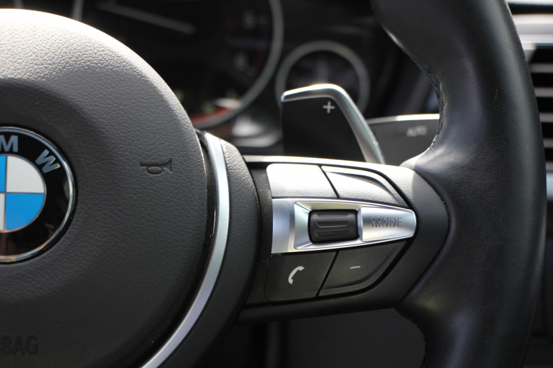 BMW 3シリーズ 320d Xdrive ｸﾞﾗﾝﾂｰﾘｽﾓ Mｽﾎﾟｰﾂ 後期 新ｴﾝｼﾞﾝ 4WD ﾋｰﾀｰ黒革 LEDﾍｯﾄﾞﾗｲﾄ&ﾃｰﾙ 追従ACC ﾚｰﾝﾁｪﾝｼﾞ警告 衝突軽減ﾌﾞﾚｰｷ 車線逸脱警告 歩行者警告 TOPﾋﾞｭｰ&ｻｲﾄﾞﾋﾞｭｰｶﾒﾗ ﾀｯﾁ画面HDDﾅﾋﾞ電動ﾄﾗﾝｸ 19AW 2年保証