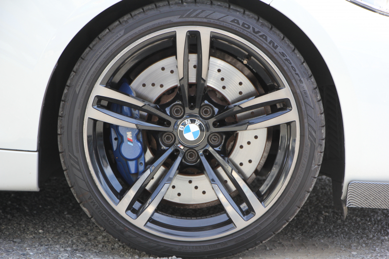 BMW Mシリーズ M2ｸｰﾍﾟMDCT 370馬力 直6ﾀｰﾎﾞ7速DCT ﾋｰﾀｰ黒革 ﾊｰﾏﾝｶｰﾄﾞﾝｻｳﾝﾄﾞiﾄﾞﾗｲﾌﾞHDDﾅﾋﾞBｶﾒﾗ 専用19AW 衝突軽減ﾌﾞﾚｰｷ 車線逸脱警告 歩行者警告 ﾌﾞﾚｰｷ付ｸﾙｺﾝ ｽﾏｰﾄｷｰ ｶｰﾎﾞﾝｲﾝﾃﾘｱﾄﾘﾑ ﾊﾟﾄﾞﾙｼﾌﾄ 2年保証