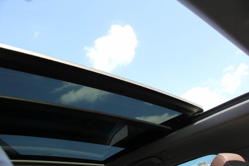 BMW X1 Xdrive18d Xﾗｲﾝ ﾊｲﾗｲﾝ ｾﾚｸﾄ&ｺﾝﾌｫｰﾄP 後期 ﾌｪｲｽﾘﾌﾄ後 1ｵｰﾅ ﾊﾟﾉﾗﾏｻﾝﾙｰﾌ 追従ACC ﾓｶﾚｻﾞｰ ﾋｰﾀｰ&電動ｼｰﾄ ﾜｲﾔﾚｽ充電 電動ﾄﾗﾝｸ ﾀｯﾁ画面HDDﾅﾋﾞPｱｼｽﾄ LEDﾍｯﾄﾞﾗｲﾄ Hi-fiｽﾋﾟｰｶｰ 衝突軽減ﾌﾞﾚｰｷ 車線逸脱警告 歩行者警告 2年保証