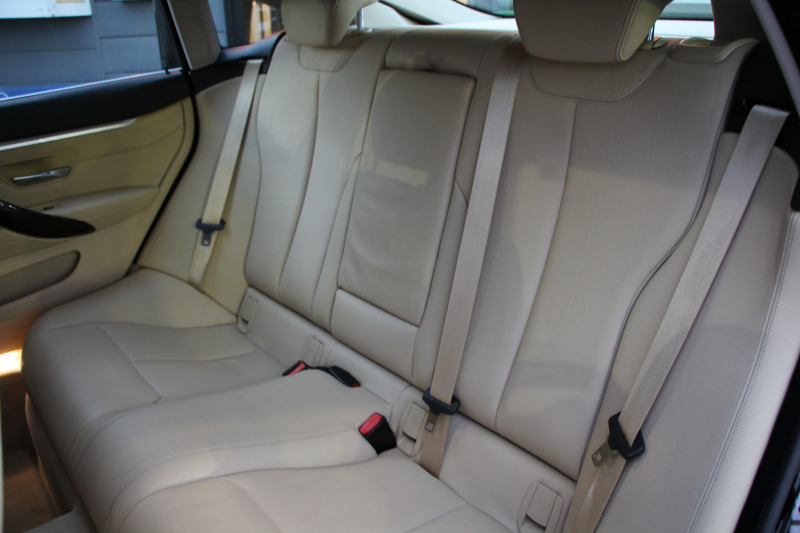 BMW 4シリーズ 420i ｸﾞﾗﾝｸｰﾍﾟﾗｸﾞｼﾞｭｱﾘｰ 後期 ｵｲｽﾀｰﾚｻﾞｰ ｼｰﾄﾋｰﾀｰ 液晶ﾒｰﾀｰ LEDﾍｯﾄﾞﾗｲﾄ&ﾃｰﾙ 追従ACC ﾚｰﾝﾁｪﾝｼﾞ警告 ﾌﾙｾｸﾞTV ﾀｯﾁ画面HDDﾅﾋﾞｸﾛｰﾑﾗｲﾝｴｸｽﾃﾘｱ 電動ﾄﾗﾝｸ 衝突軽減ﾌﾞﾚｰｷ 車線逸脱警告 歩行者警告 2年保証