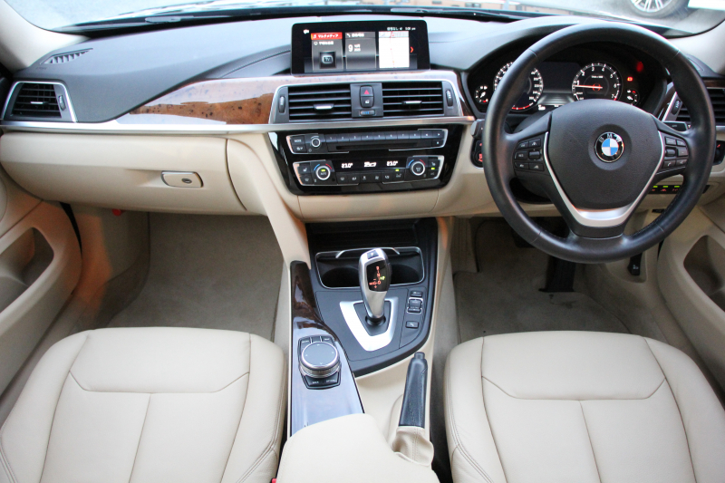 BMW 4シリーズ 420i ｸﾞﾗﾝｸｰﾍﾟﾗｸﾞｼﾞｭｱﾘｰ 後期 ｵｲｽﾀｰﾚｻﾞｰ ｼｰﾄﾋｰﾀｰ 液晶ﾒｰﾀｰ LEDﾍｯﾄﾞﾗｲﾄ&ﾃｰﾙ 追従ACC ﾚｰﾝﾁｪﾝｼﾞ警告 ﾌﾙｾｸﾞTV ﾀｯﾁ画面HDDﾅﾋﾞｸﾛｰﾑﾗｲﾝｴｸｽﾃﾘｱ 電動ﾄﾗﾝｸ 衝突軽減ﾌﾞﾚｰｷ 車線逸脱警告 歩行者警告 2年保証