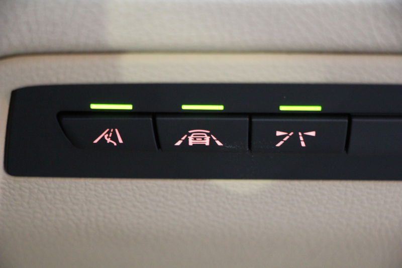 BMW 4シリーズ 420i ｸﾞﾗﾝｸｰﾍﾟﾗｸﾞｼﾞｭｱﾘｰ 後期 ｵｲｽﾀｰﾚｻﾞｰ ｼｰﾄﾋｰﾀｰ 液晶ﾒｰﾀｰ LEDﾍｯﾄﾞﾗｲﾄ&ﾃｰﾙ 追従ACC ﾚｰﾝﾁｪﾝｼﾞ警告 ﾌﾙｾｸﾞTV ﾀｯﾁ画面HDDﾅﾋﾞｸﾛｰﾑﾗｲﾝｴｸｽﾃﾘｱ 電動ﾄﾗﾝｸ 衝突軽減ﾌﾞﾚｰｷ 車線逸脱警告 歩行者警告 2年保証