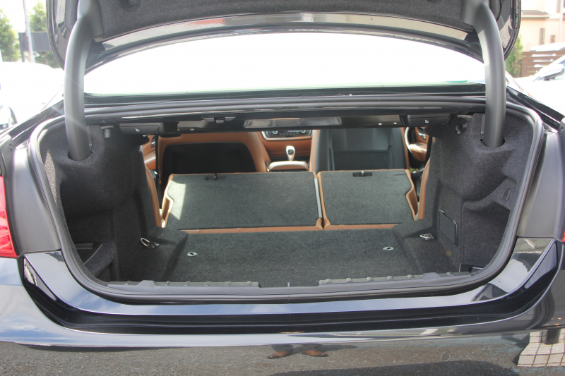 BMW 4シリーズ 428i ｸｰﾍﾟﾗｸﾞｼﾞｭｱﾘｰ 高出力 245馬力 ｻﾄﾞﾙﾌﾞﾗｳﾝﾚｻﾞｰ ｼｰﾄﾋｰﾀｰ HUD LEDﾍｯﾄﾞﾗｲﾄ 追従ACC 衝突軽減ﾌﾞﾚｰｷ 車線逸脱警告 歩行者警告 ﾀｯﾁﾊﾟｯﾄﾞ対応HDDﾅﾋﾞｽﾏｰﾄｷｰ Bluetooth接続 2年保証