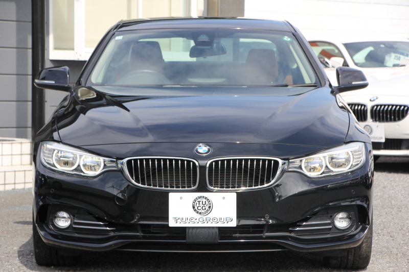 BMW 4シリーズ 428i ｸｰﾍﾟﾗｸﾞｼﾞｭｱﾘｰ 高出力 245馬力 ｻﾄﾞﾙﾌﾞﾗｳﾝﾚｻﾞｰ ｼｰﾄﾋｰﾀｰ HUD LEDﾍｯﾄﾞﾗｲﾄ 追従ACC 衝突軽減ﾌﾞﾚｰｷ 車線逸脱警告 歩行者警告 ﾀｯﾁﾊﾟｯﾄﾞ対応HDDﾅﾋﾞｽﾏｰﾄｷｰ Bluetooth接続 2年保証