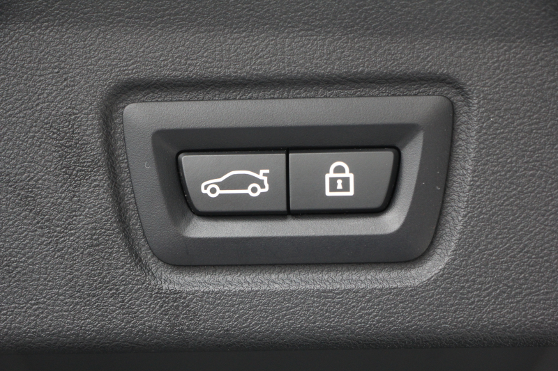 BMW 4シリーズ M440i Xdrive ｸﾞﾗﾝｸｰﾍﾟｲﾉﾍﾞｰｼｮﾝP 387馬力 直6ﾀｰﾎﾞ4WD ﾋｰﾀｰ赤革 ﾚｰｻﾞｰﾗｲﾄ 360度ｶﾒﾗ ﾊｰﾏﾝｶｰﾄﾞﾝ ｱﾀﾞﾌﾟﾃｨﾌﾞMｻｽ Mｽﾎﾟｰﾂﾃﾞﾌ ﾊｲｸﾞﾛｽﾚｯﾄﾞｷｬﾘﾊﾟｰ ｼﾞｪｽﾁｬｰC ﾜｲﾔﾚｽ充電 ｱｯﾌﾟﾙｶｰﾌﾟﾚｲ ﾀｯﾁ画面対応HDDﾅﾋﾞ2年保証