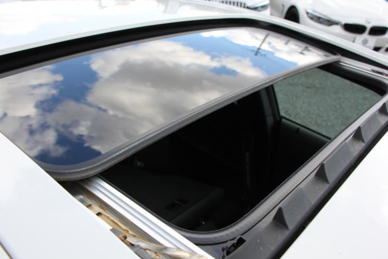 BMW 2シリーズ M240i ｸｰﾍﾟ後期 1ｵｰﾅ ｻﾝﾙｰﾌ ﾋｰﾀｰ黒革 追従ACC B58新ｴﾝｼﾞﾝ 直6ﾀｰﾎﾞ340馬力 LEDﾍｯﾄﾞﾗｲﾄ LEDﾃｰﾙ ｱﾀﾞﾌﾟﾃｨﾌﾞMｻｽ 専用ﾌﾞﾚｰｷ ｼﾞｪｯﾄﾌﾞﾗｯｸ18AW ﾀｯﾁ画面HDDﾅﾋﾞPｱｼｽﾄ ﾊﾟﾄﾞﾙｼﾌﾄ 8速AT 衝突軽減ﾌﾞﾚｰｷ 2年保証