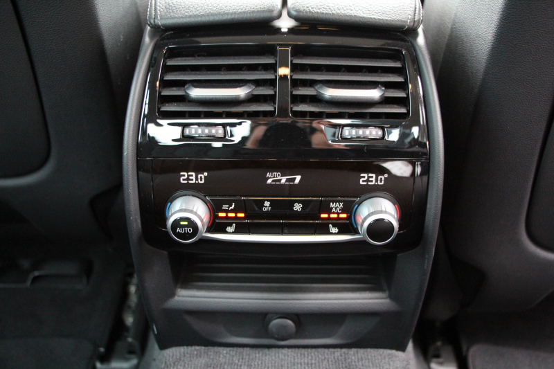 BMW 5シリーズ 523d ﾗｸﾞｼﾞｭｱﾘｰ ｾﾚｸﾄP ｻﾝﾙｰﾌ 全席ﾋｰﾀｰ黒革 ﾊｰﾏﾝｶｰﾄﾞﾝｻﾗｳﾝﾄﾞ4ｿﾞｰﾝｴｱｺﾝ HUD 追従ACC ｽﾃｱﾘﾝｸﾞｻﾎﾟｰﾄ ﾀｯﾁ画面HDDﾅﾋﾞTV 360度ｶﾒﾗ 電動ﾄﾗﾝｸ LEDﾍｯﾄﾞﾗｲﾄ ｵｰﾄﾊｲﾋﾞｰﾑ 電動ﾄﾗﾝｸ ｸﾛｰﾑﾗｲﾝ 2年保証