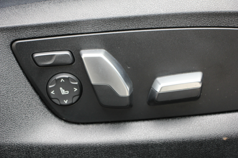 BMW 5シリーズ 530i ｴﾃﾞｨｼｮﾝﾐｯｼｮﾝｲﾝﾎﾟｯｼﾌﾞﾙ 特別仕様車 252馬力 ﾅｲﾄﾌﾞﾙｰﾚｻﾞｰ ｱﾀﾞﾌﾟﾃｨﾌﾞｻｽ ﾊｰﾏﾝｶｰﾄﾞﾝ HUD 追従ACC ｽﾃｱﾘﾝｸﾞｻﾎﾟｰﾄ ﾀｯﾁ画面HDDﾅﾋﾞTV LEDﾍｯﾄﾞﾗｲﾄ ｵｰﾄﾊｲﾋﾞｰﾑ 電動ﾄﾗﾝｸ 360度ｶﾒﾗ 全席ﾋｰﾀｰ 専用ﾌﾞﾗｯｸ19AW 2年保証