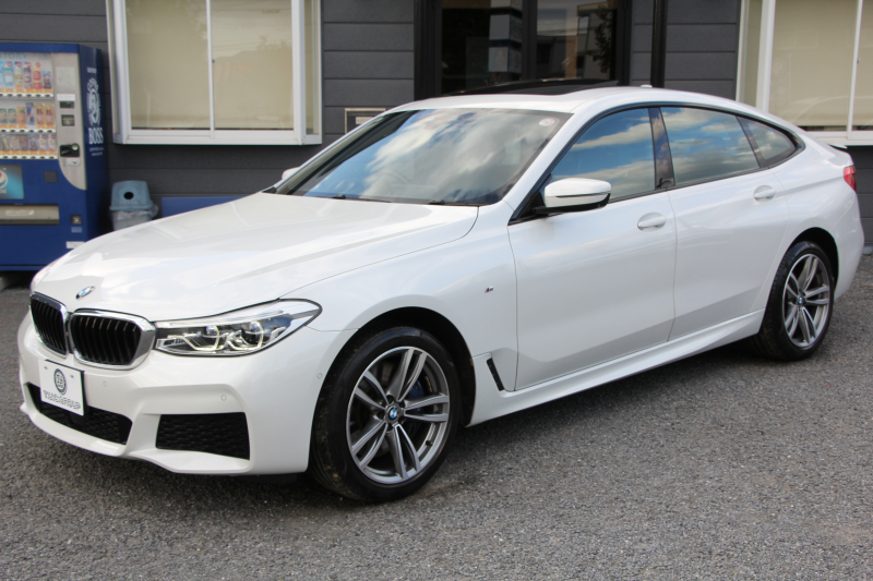 BMW 6シリーズ 630i ｸﾞﾗﾝﾂｰﾘｽﾓ Mｽﾎﾟｰﾂ ｾﾚｸﾄ&ｺﾝﾌｫｰﾄP ﾊﾟﾉﾗﾏｻﾝﾙｰﾌ 全席ﾋｰﾀｰ黒革 ﾌﾛﾝﾄﾏｯｻｰｼﾞ&ﾍﾞﾝﾁﾚｰｼｮﾝ ﾘｱ電動可倒調整 ﾊｰﾏﾝｶｰﾄﾞﾝｻﾗｳﾝﾄﾞ追従ACC HUD LEDﾍｯﾄﾞﾗｲﾄ 4ｿﾞｰﾝAC 360度ｶﾒﾗ ｿﾌﾄｸﾛｰｽﾞﾄﾞｱ ﾀｯﾁ画面HDDﾅﾋﾞ電動ﾄﾗﾝｸ 2年保証