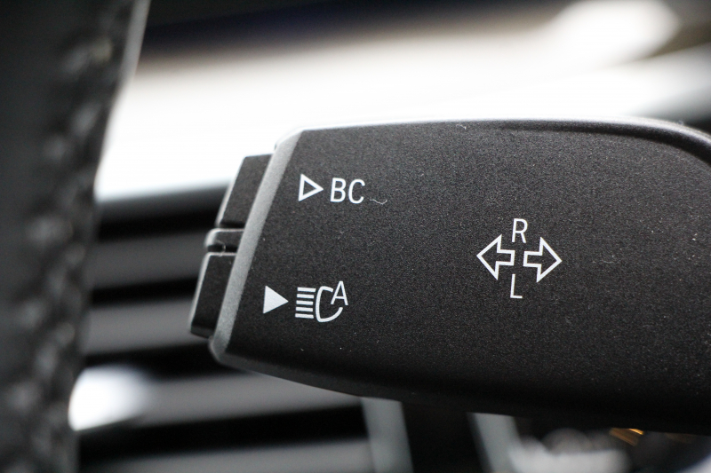 BMW 6シリーズ 630i ｸﾞﾗﾝﾂｰﾘｽﾓ Mｽﾎﾟｰﾂ ｾﾚｸﾄ&ｺﾝﾌｫｰﾄP ﾊﾟﾉﾗﾏｻﾝﾙｰﾌ 全席ﾋｰﾀｰ黒革 ﾌﾛﾝﾄﾏｯｻｰｼﾞ&ﾍﾞﾝﾁﾚｰｼｮﾝ ﾘｱ電動可倒調整 ﾊｰﾏﾝｶｰﾄﾞﾝｻﾗｳﾝﾄﾞ追従ACC HUD LEDﾍｯﾄﾞﾗｲﾄ 4ｿﾞｰﾝAC 360度ｶﾒﾗ ｿﾌﾄｸﾛｰｽﾞﾄﾞｱ ﾀｯﾁ画面HDDﾅﾋﾞ電動ﾄﾗﾝｸ 2年保証