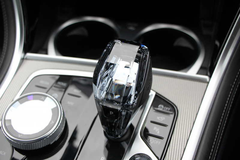 BMW 8シリーズ 840i ｸﾞﾗﾝｸｰﾍﾟMｽﾎﾟｰﾂ ﾊﾟﾉﾗﾏｻﾝﾙｰﾌ indiviﾒﾘﾉﾚｻﾞｰ ﾅｲﾄﾌﾞﾙｰ&ﾌﾞﾗｯｸﾚｻﾞｰ ﾚｰｻﾞｰﾗｲﾄ ｵﾌﾟｼｮﾝ20AW ﾊｰﾏﾝｶｰﾄﾞﾝｻｳﾝﾄﾞｸﾘｽﾀﾙﾌｨﾆｯｼｭ 360度ｶﾒﾗ 追従ACC HUD 全席ﾋｰﾀｰ ﾌﾛﾝﾄﾍﾞﾝﾁﾚｰｼｮﾝ ｿﾌﾄｸﾛｰｽﾞﾄﾞｱ 2年保証