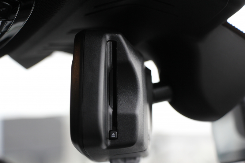 BMW 8シリーズ 840i ｸﾞﾗﾝｸｰﾍﾟMｽﾎﾟｰﾂ ﾊﾟﾉﾗﾏｻﾝﾙｰﾌ indiviﾒﾘﾉﾚｻﾞｰ ﾅｲﾄﾌﾞﾙｰ&ﾌﾞﾗｯｸﾚｻﾞｰ ﾚｰｻﾞｰﾗｲﾄ ｵﾌﾟｼｮﾝ20AW ﾊｰﾏﾝｶｰﾄﾞﾝｻｳﾝﾄﾞｸﾘｽﾀﾙﾌｨﾆｯｼｭ 360度ｶﾒﾗ 追従ACC HUD 全席ﾋｰﾀｰ ﾌﾛﾝﾄﾍﾞﾝﾁﾚｰｼｮﾝ ｿﾌﾄｸﾛｰｽﾞﾄﾞｱ 2年保証