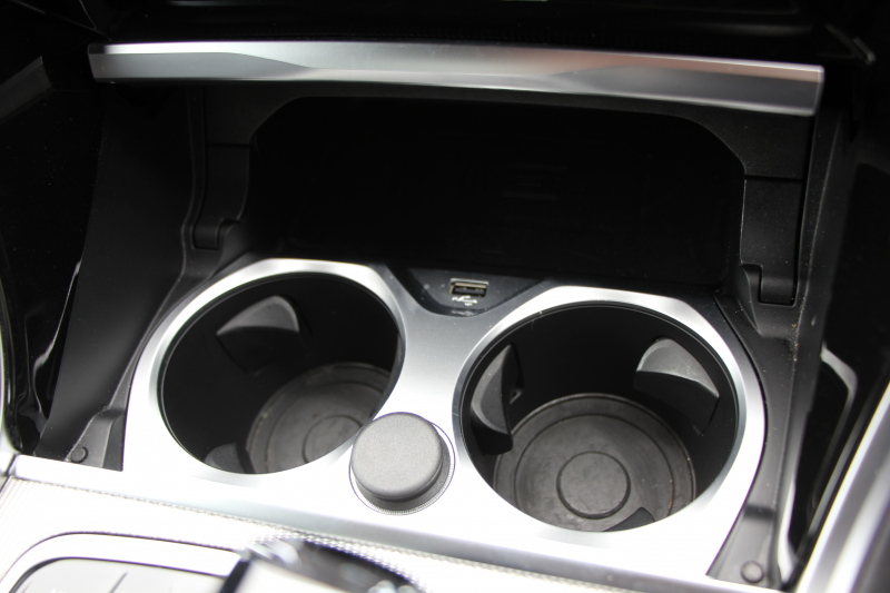 BMW 8シリーズ 840i ｸﾞﾗﾝｸｰﾍﾟMｽﾎﾟｰﾂ ﾊﾟﾉﾗﾏｻﾝﾙｰﾌ indiviﾒﾘﾉﾚｻﾞｰ ﾅｲﾄﾌﾞﾙｰ&ﾌﾞﾗｯｸﾚｻﾞｰ ﾚｰｻﾞｰﾗｲﾄ ｵﾌﾟｼｮﾝ20AW ﾊｰﾏﾝｶｰﾄﾞﾝｻｳﾝﾄﾞｸﾘｽﾀﾙﾌｨﾆｯｼｭ 360度ｶﾒﾗ 追従ACC HUD 全席ﾋｰﾀｰ ﾌﾛﾝﾄﾍﾞﾝﾁﾚｰｼｮﾝ ｿﾌﾄｸﾛｰｽﾞﾄﾞｱ 2年保証