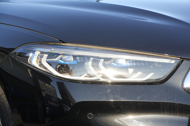 BMW 8シリーズ 840i ｸﾞﾗﾝｸｰﾍﾟMｽﾎﾟｰﾂ ﾊﾟﾉﾗﾏｻﾝﾙｰﾌ indiviﾒﾘﾉﾚｻﾞｰ ﾅｲﾄﾌﾞﾙｰ&ﾌﾞﾗｯｸﾚｻﾞｰ ﾚｰｻﾞｰﾗｲﾄ ｵﾌﾟｼｮﾝ20AW ﾊｰﾏﾝｶｰﾄﾞﾝｻｳﾝﾄﾞｸﾘｽﾀﾙﾌｨﾆｯｼｭ 360度ｶﾒﾗ 追従ACC HUD 全席ﾋｰﾀｰ ﾌﾛﾝﾄﾍﾞﾝﾁﾚｰｼｮﾝ ｿﾌﾄｸﾛｰｽﾞﾄﾞｱ 2年保証