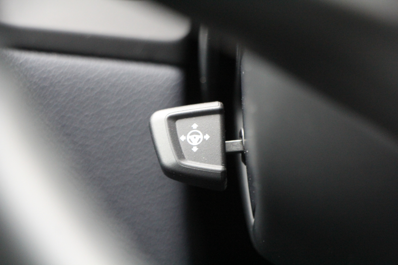 BMW 8シリーズ 840i ｸﾞﾗﾝｸｰﾍﾟMｽﾎﾟｰﾂ ﾊﾟﾉﾗﾏｻﾝﾙｰﾌ indiviﾒﾘﾉﾚｻﾞｰ ﾅｲﾄﾌﾞﾙｰ&ﾌﾞﾗｯｸﾚｻﾞｰ ﾚｰｻﾞｰﾗｲﾄ ｵﾌﾟｼｮﾝ20AW ﾊｰﾏﾝｶｰﾄﾞﾝｻｳﾝﾄﾞｸﾘｽﾀﾙﾌｨﾆｯｼｭ 360度ｶﾒﾗ 追従ACC HUD 全席ﾋｰﾀｰ ﾌﾛﾝﾄﾍﾞﾝﾁﾚｰｼｮﾝ ｿﾌﾄｸﾛｰｽﾞﾄﾞｱ 2年保証