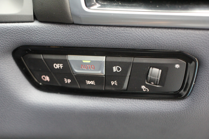 BMW 8シリーズ 840i ｸﾞﾗﾝｸｰﾍﾟMｽﾎﾟｰﾂ ﾊﾟﾉﾗﾏｻﾝﾙｰﾌ indiviﾒﾘﾉﾚｻﾞｰ ﾅｲﾄﾌﾞﾙｰ&ﾌﾞﾗｯｸﾚｻﾞｰ ﾚｰｻﾞｰﾗｲﾄ ｵﾌﾟｼｮﾝ20AW ﾊｰﾏﾝｶｰﾄﾞﾝｻｳﾝﾄﾞｸﾘｽﾀﾙﾌｨﾆｯｼｭ 360度ｶﾒﾗ 追従ACC HUD 全席ﾋｰﾀｰ ﾌﾛﾝﾄﾍﾞﾝﾁﾚｰｼｮﾝ ｿﾌﾄｸﾛｰｽﾞﾄﾞｱ 2年保証