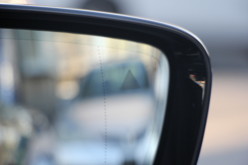 BMW 8シリーズ 840i ｸﾞﾗﾝｸｰﾍﾟMｽﾎﾟｰﾂ ﾊﾟﾉﾗﾏｻﾝﾙｰﾌ indiviﾒﾘﾉﾚｻﾞｰ ﾅｲﾄﾌﾞﾙｰ&ﾌﾞﾗｯｸﾚｻﾞｰ ﾚｰｻﾞｰﾗｲﾄ ｵﾌﾟｼｮﾝ20AW ﾊｰﾏﾝｶｰﾄﾞﾝｻｳﾝﾄﾞｸﾘｽﾀﾙﾌｨﾆｯｼｭ 360度ｶﾒﾗ 追従ACC HUD 全席ﾋｰﾀｰ ﾌﾛﾝﾄﾍﾞﾝﾁﾚｰｼｮﾝ ｿﾌﾄｸﾛｰｽﾞﾄﾞｱ 2年保証