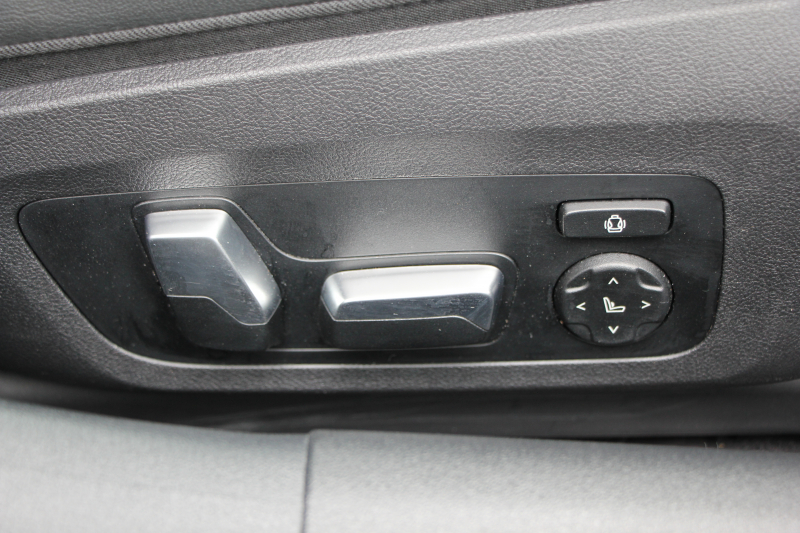 BMW 8シリーズ 840i ｸﾞﾗﾝｸｰﾍﾟMｽﾎﾟｰﾂ ﾊﾟﾉﾗﾏｻﾝﾙｰﾌ indiviﾒﾘﾉﾚｻﾞｰ ﾅｲﾄﾌﾞﾙｰ&ﾌﾞﾗｯｸﾚｻﾞｰ ﾚｰｻﾞｰﾗｲﾄ ｵﾌﾟｼｮﾝ20AW ﾊｰﾏﾝｶｰﾄﾞﾝｻｳﾝﾄﾞｸﾘｽﾀﾙﾌｨﾆｯｼｭ 360度ｶﾒﾗ 追従ACC HUD 全席ﾋｰﾀｰ ﾌﾛﾝﾄﾍﾞﾝﾁﾚｰｼｮﾝ ｿﾌﾄｸﾛｰｽﾞﾄﾞｱ 2年保証