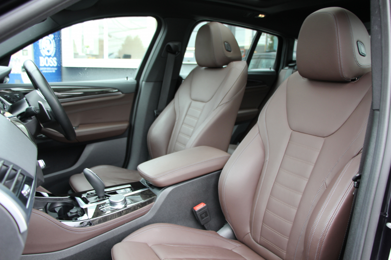 BMW X4 M40i ｾﾚｸﾄP ﾊﾟﾉﾗﾏｻﾝﾙｰﾌ 全席ﾋｰﾀｰ茶革 ﾊｰﾏﾝｶｰﾄﾞﾝｻｳﾝﾄﾞ360馬力 直6ﾀｰﾎﾞｱﾀﾞﾌﾟﾃｨﾌﾞMｻｽ Mspﾌﾞﾚｰｷ 液晶ﾒｰﾀｰ 360度ｶﾒﾗ ﾀｯﾁ画面HDDﾅﾋﾞTV LEDﾍｯﾄﾞﾗｲﾄ ｵｰﾄﾊｲﾋﾞｰﾑ 電動ﾄﾗﾝｸ 専用21AW&ﾃﾞﾌ 2年保証