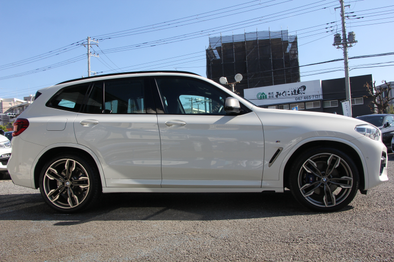 BMW X3 M40i ｾﾚｸﾄP ﾊﾟﾉﾗﾏｻﾝﾙｰﾌ 全席ﾋｰﾀｰ黒革 ﾊｰﾏﾝｶｰﾄﾞﾝｻｳﾝﾄﾞ387馬力 直6ﾀｰﾎﾞBMWﾗｲﾌﾞｺｯｸﾋﾟｯﾄﾞMspﾌﾞﾚｰｷ ﾘｱｼｰﾄ可倒調整 360度ｶﾒﾗ ﾀｯﾁ画面HDDﾅﾋﾞTV ｱｯﾌﾟﾙｶｰﾌﾟﾚｲ LEDﾍｯﾄﾞﾗｲﾄ ｵｰﾄﾊｲﾋﾞｰﾑ 電動ﾄﾗﾝｸ 専用21AW&ﾃﾞﾌ 2年保証