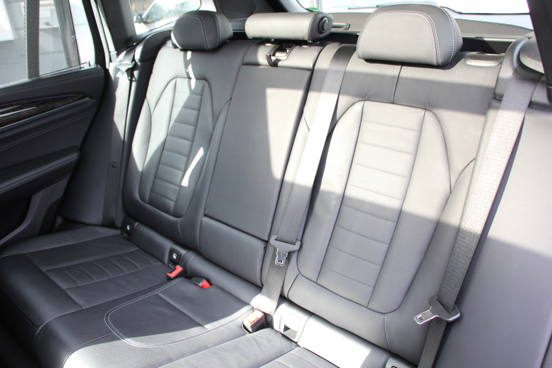 BMW X3 M40i ｾﾚｸﾄP ﾊﾟﾉﾗﾏｻﾝﾙｰﾌ 全席ﾋｰﾀｰ黒革 ﾊｰﾏﾝｶｰﾄﾞﾝｻｳﾝﾄﾞ387馬力 直6ﾀｰﾎﾞBMWﾗｲﾌﾞｺｯｸﾋﾟｯﾄﾞMspﾌﾞﾚｰｷ ﾘｱｼｰﾄ可倒調整 360度ｶﾒﾗ ﾀｯﾁ画面HDDﾅﾋﾞTV ｱｯﾌﾟﾙｶｰﾌﾟﾚｲ LEDﾍｯﾄﾞﾗｲﾄ ｵｰﾄﾊｲﾋﾞｰﾑ 電動ﾄﾗﾝｸ 専用21AW&ﾃﾞﾌ 2年保証