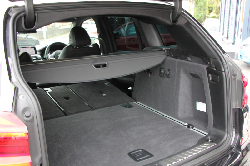 BMW X3 Xdrive20d Mｽﾎﾟｰﾂ ﾊｲﾗｲﾝ 全席ﾋｰﾀｰ黒革 ﾗﾝﾊﾞｰｻﾎﾟｰﾄ HUD ﾘｱｼｰﾄ可倒調整 LEDﾍｯﾄﾞﾗｲﾄ ｵｰﾄﾊｲﾋﾞｰﾑ ﾀｯﾁﾊﾟﾈﾙ対応HDDﾅﾋﾞTV ﾜｲﾔﾚｽ充電 液晶ﾒｰﾀｰ 360度ｶﾒﾗ ｽﾃｱﾘﾝｸﾞｻﾎﾟｰﾄ 追従ACC 電動ﾄﾗﾝｸ ﾊﾟﾄﾞﾙｼﾌﾄ ｵﾌﾟｼｮﾝ20AW 2年保証