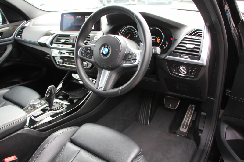 BMW X3 Xdrive20d Mｽﾎﾟｰﾂ ﾊｲﾗｲﾝ 全席ﾋｰﾀｰ黒革 ﾗﾝﾊﾞｰｻﾎﾟｰﾄ HUD ﾘｱｼｰﾄ可倒調整 LEDﾍｯﾄﾞﾗｲﾄ ｵｰﾄﾊｲﾋﾞｰﾑ ﾀｯﾁﾊﾟﾈﾙ対応HDDﾅﾋﾞTV ﾜｲﾔﾚｽ充電 液晶ﾒｰﾀｰ 360度ｶﾒﾗ ｽﾃｱﾘﾝｸﾞｻﾎﾟｰﾄ 追従ACC 電動ﾄﾗﾝｸ ﾊﾟﾄﾞﾙｼﾌﾄ ｵﾌﾟｼｮﾝ20AW 2年保証