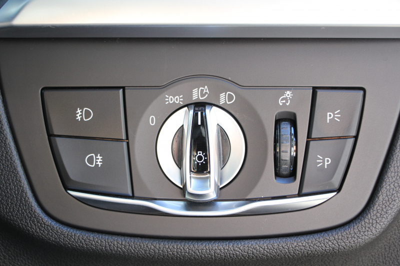 BMW X3 Xdrive20d Mｽﾎﾟｰﾂ ﾊｲﾗｲﾝ 全席ﾋｰﾀｰ黒革 ﾗﾝﾊﾞｰｻﾎﾟｰﾄ HUD ﾘｱｼｰﾄ可倒調整 LEDﾍｯﾄﾞﾗｲﾄ ｵｰﾄﾊｲﾋﾞｰﾑ ﾀｯﾁﾊﾟﾈﾙ対応HDDﾅﾋﾞTV ﾜｲﾔﾚｽ充電 液晶ﾒｰﾀｰ 360度ｶﾒﾗ ｽﾃｱﾘﾝｸﾞｻﾎﾟｰﾄ 追従ACC 電動ﾄﾗﾝｸ ﾊﾟﾄﾞﾙｼﾌﾄ ｵﾌﾟｼｮﾝ20AW 2年保証