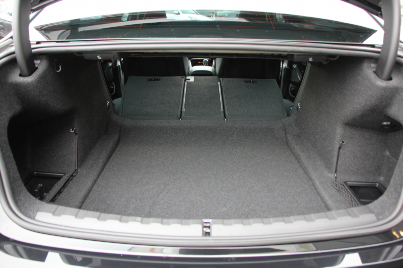 BMW 3シリーズ M340i ｲﾉﾍﾞｰｼｮﾝP 直6ﾀｰﾎﾞ4WD 387馬力 ﾋｰﾀｰ黒革 ﾚｰｻﾞｰﾗｲﾄ 3Dﾃﾞｻﾞｲﾝﾏﾌﾗｰ Mﾊﾟﾌｫｰﾏﾝｽｴｱﾛ EVENTURIｶｰﾎﾞﾝｴｱｰｲﾝﾃｰｸ 電動ﾄﾗﾝｸ ACｼｭﾆｯﾂｧｰｻｽ ｱﾀﾞﾌﾟﾃｨﾌﾞMｻｽ 追従ACC HUD 360度ｶﾒﾗ ﾊｰﾏﾝｶｰﾄﾞﾝ ｼﾞｪｽﾁｬｰC 2年保証