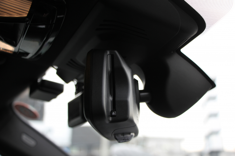 BMW 3シリーズ M340i ｲﾉﾍﾞｰｼｮﾝP 直6ﾀｰﾎﾞ4WD 387馬力 ﾋｰﾀｰ黒革 ﾚｰｻﾞｰﾗｲﾄ 3Dﾃﾞｻﾞｲﾝﾏﾌﾗｰ Mﾊﾟﾌｫｰﾏﾝｽｴｱﾛ EVENTURIｶｰﾎﾞﾝｴｱｰｲﾝﾃｰｸ 電動ﾄﾗﾝｸ ACｼｭﾆｯﾂｧｰｻｽ ｱﾀﾞﾌﾟﾃｨﾌﾞMｻｽ 追従ACC HUD 360度ｶﾒﾗ ﾊｰﾏﾝｶｰﾄﾞﾝ ｼﾞｪｽﾁｬｰC 2年保証