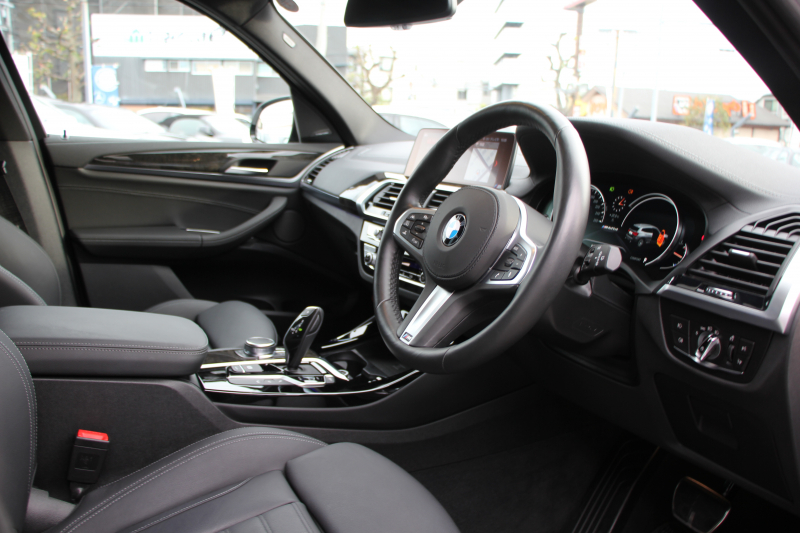BMW X3 M40d ｾﾚｸﾄP 326馬力 3.0Lﾃﾞｨｰｾﾞﾙﾀｰﾎﾞﾊﾟﾉﾗﾏｻﾝﾙｰﾌ 全席ﾋｰﾀｰ黒革  ﾊｰﾏﾝｶｰﾄﾞﾝｻｳﾝﾄﾞHUD ﾘｱｼｰﾄ可倒調整 専用21AW Mｽﾎﾟｰﾂﾃﾞﾌ&ﾌﾞﾚｰｷ 追従ACC ｽﾃｱﾘﾝｸﾞｻﾎﾟｰﾄ ﾀｯﾁ画面HDDﾅﾋﾞTV 360度ｶﾒﾗ ｱﾝﾋﾞｴﾝﾄﾗｲﾄ 電動ﾄﾗﾝｸ 2年保証