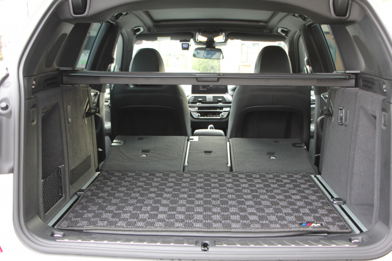 BMW X3 M40d ｾﾚｸﾄP 326馬力 3.0Lﾃﾞｨｰｾﾞﾙﾀｰﾎﾞﾊﾟﾉﾗﾏｻﾝﾙｰﾌ 全席ﾋｰﾀｰ黒革  ﾊｰﾏﾝｶｰﾄﾞﾝｻｳﾝﾄﾞHUD ﾘｱｼｰﾄ可倒調整 専用21AW Mｽﾎﾟｰﾂﾃﾞﾌ&ﾌﾞﾚｰｷ 追従ACC ｽﾃｱﾘﾝｸﾞｻﾎﾟｰﾄ ﾀｯﾁ画面HDDﾅﾋﾞTV 360度ｶﾒﾗ ｱﾝﾋﾞｴﾝﾄﾗｲﾄ 電動ﾄﾗﾝｸ 2年保証