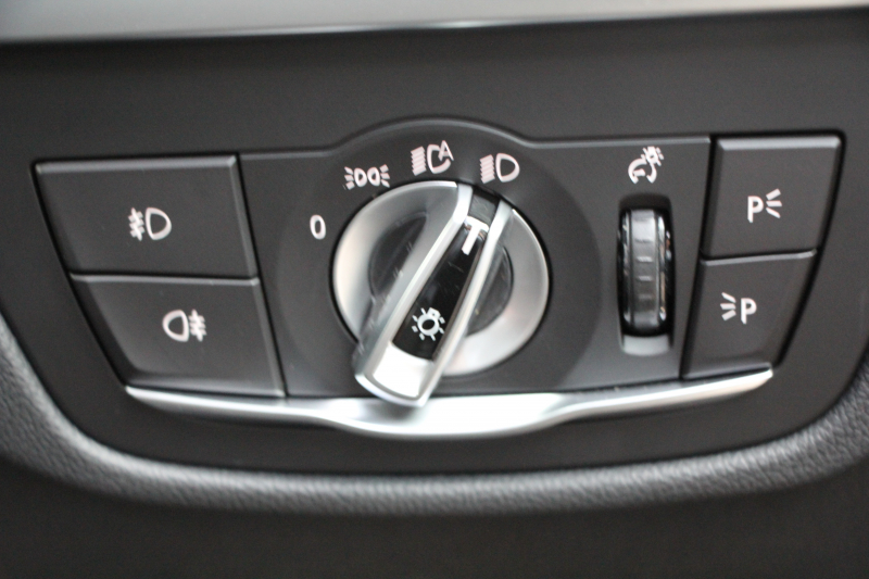 BMW X3 M40d ｾﾚｸﾄP 326馬力 3.0Lﾃﾞｨｰｾﾞﾙﾀｰﾎﾞﾊﾟﾉﾗﾏｻﾝﾙｰﾌ 全席ﾋｰﾀｰ黒革  ﾊｰﾏﾝｶｰﾄﾞﾝｻｳﾝﾄﾞHUD ﾘｱｼｰﾄ可倒調整 専用21AW Mｽﾎﾟｰﾂﾃﾞﾌ&ﾌﾞﾚｰｷ 追従ACC ｽﾃｱﾘﾝｸﾞｻﾎﾟｰﾄ ﾀｯﾁ画面HDDﾅﾋﾞTV 360度ｶﾒﾗ ｱﾝﾋﾞｴﾝﾄﾗｲﾄ 電動ﾄﾗﾝｸ 2年保証