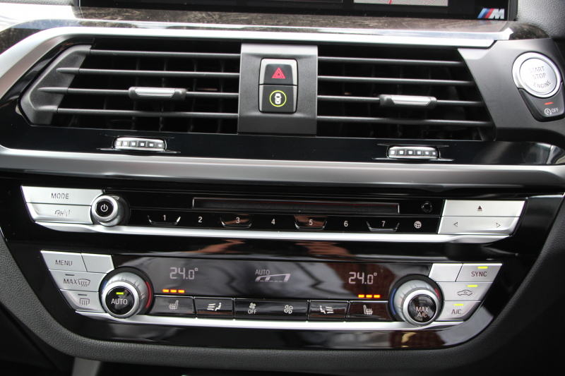 BMW X3 M40d ｾﾚｸﾄP 326馬力 3.0Lﾃﾞｨｰｾﾞﾙﾀｰﾎﾞﾊﾟﾉﾗﾏｻﾝﾙｰﾌ 全席ﾋｰﾀｰ黒革  ﾊｰﾏﾝｶｰﾄﾞﾝｻｳﾝﾄﾞHUD ﾘｱｼｰﾄ可倒調整 専用21AW Mｽﾎﾟｰﾂﾃﾞﾌ&ﾌﾞﾚｰｷ 追従ACC ｽﾃｱﾘﾝｸﾞｻﾎﾟｰﾄ ﾀｯﾁ画面HDDﾅﾋﾞTV 360度ｶﾒﾗ ｱﾝﾋﾞｴﾝﾄﾗｲﾄ 電動ﾄﾗﾝｸ 2年保証