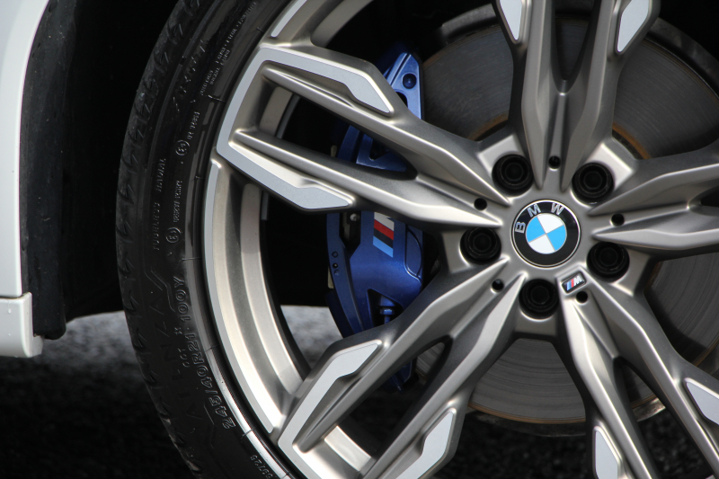 BMW X3 M40d ｾﾚｸﾄP 326馬力 3.0Lﾃﾞｨｰｾﾞﾙﾀｰﾎﾞﾊﾟﾉﾗﾏｻﾝﾙｰﾌ 全席ﾋｰﾀｰ黒革  ﾊｰﾏﾝｶｰﾄﾞﾝｻｳﾝﾄﾞHUD ﾘｱｼｰﾄ可倒調整 専用21AW Mｽﾎﾟｰﾂﾃﾞﾌ&ﾌﾞﾚｰｷ 追従ACC ｽﾃｱﾘﾝｸﾞｻﾎﾟｰﾄ ﾀｯﾁ画面HDDﾅﾋﾞTV 360度ｶﾒﾗ ｱﾝﾋﾞｴﾝﾄﾗｲﾄ 電動ﾄﾗﾝｸ 2年保証