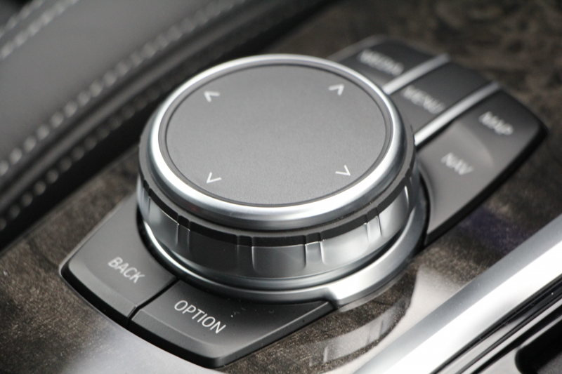 BMW X3 M40d ｾﾚｸﾄP 326馬力 3.0Lﾃﾞｨｰｾﾞﾙﾀｰﾎﾞﾊﾟﾉﾗﾏｻﾝﾙｰﾌ 全席ﾋｰﾀｰ黒革  ﾊｰﾏﾝｶｰﾄﾞﾝｻｳﾝﾄﾞHUD ﾘｱｼｰﾄ可倒調整 専用21AW Mｽﾎﾟｰﾂﾃﾞﾌ&ﾌﾞﾚｰｷ 追従ACC ｽﾃｱﾘﾝｸﾞｻﾎﾟｰﾄ ﾀｯﾁ画面HDDﾅﾋﾞTV 360度ｶﾒﾗ ｱﾝﾋﾞｴﾝﾄﾗｲﾄ 電動ﾄﾗﾝｸ 2年保証