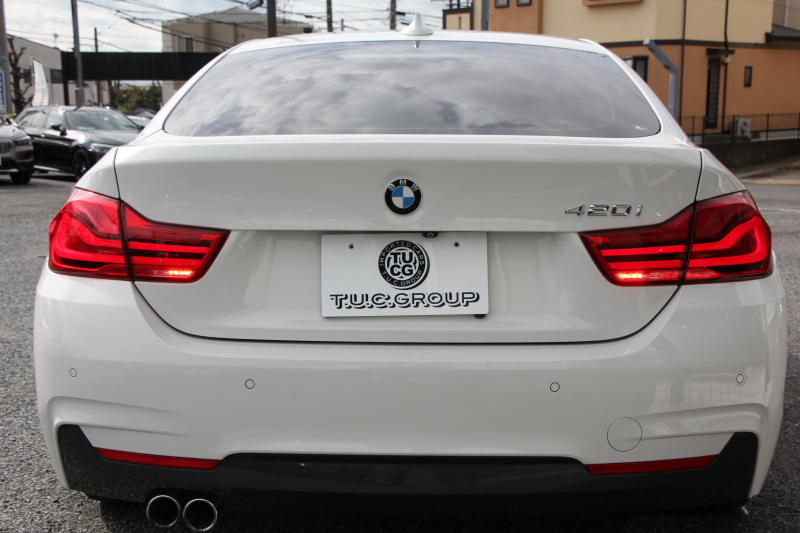 BMW 4シリーズ 420i ｸﾞﾗﾝｸｰﾍﾟMｽﾎﾟｰﾂ 後期 ﾌｪｲｽﾘﾌﾄ後 ｼｰﾄﾋｰﾀｰ 追従ACC LEDﾍｯﾄﾞﾗｲﾄ&ﾃｰﾙ&ﾌｫｸﾞｵﾌﾟｼｮﾝ19AW ﾀｯﾁ画面HDDﾅﾋﾞTV Bｶﾒﾗ 電動ﾄﾗﾝｸ ｽﾏｰﾄｷｰ 液晶ﾒｰﾀｰ Hi-fiｽﾋﾟｰｶｰ 衝突軽減ﾌﾞﾚｰｷ 車線逸脱警告 歩行者警告 2年保証