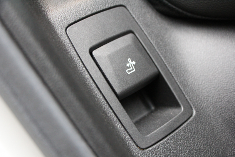 BMW X3 Xdrive20d Mｽﾎﾟｰﾂ ﾊｲﾗｲﾝ 中期 新型式3DA-UZ20 NEWｲﾝﾃﾘｱ 全席ﾋｰﾀｰ黒革 1ｵｰﾅ BMWﾗｲﾌﾞｺｯｸﾋﾟｯﾄﾞｱｯﾌﾟﾙｶｰﾌﾟﾚｲ 変更後ﾀｯﾁ画面対応HDDﾅﾋﾞﾘｱｼｰﾄ可倒調整 LEDﾍｯﾄﾞﾗｲﾄ ｵｰﾄﾊｲﾋﾞｰﾑ 360度ｶﾒﾗ 電動ﾘｱｹﾞｰﾄ 2年保証