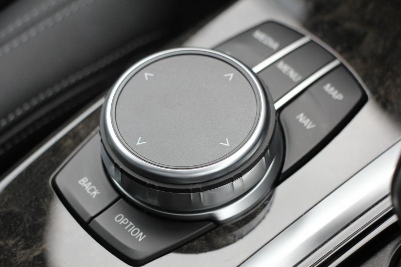 BMW X3 Xdrive20d Mｽﾎﾟｰﾂ ﾊｲﾗｲﾝ 中期 新型式3DA-UZ20 NEWｲﾝﾃﾘｱ 全席ﾋｰﾀｰ黒革 1ｵｰﾅ BMWﾗｲﾌﾞｺｯｸﾋﾟｯﾄﾞｱｯﾌﾟﾙｶｰﾌﾟﾚｲ 変更後ﾀｯﾁ画面対応HDDﾅﾋﾞﾘｱｼｰﾄ可倒調整 LEDﾍｯﾄﾞﾗｲﾄ ｵｰﾄﾊｲﾋﾞｰﾑ 360度ｶﾒﾗ 電動ﾘｱｹﾞｰﾄ 2年保証