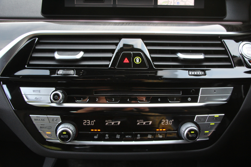 BMW 6シリーズ 630i ｸﾞﾗﾝﾂｰﾘｽﾓ Mｽﾎﾟｰﾂ 希少色ﾜｲﾝﾚｯﾄﾞ全席ﾋｰﾀｰ黒革 追従ACC HUD 液晶ﾒｰﾀｰ LEDﾍｯﾄﾞﾗｲﾄ ｵｰﾄﾊｲﾋﾞｰﾑ ﾀｯﾁ画面HDDﾅﾋﾞTV Pｱｼｽﾄﾌﾟﾗｽ 360度ｶﾒﾗ 電動ﾄﾗﾝｸ ﾘｱｼｰﾄ電動可倒調整 Mspﾌﾞﾚｰｷ ｱﾝﾋﾞｴﾝﾄﾗｲﾄ 2年保証